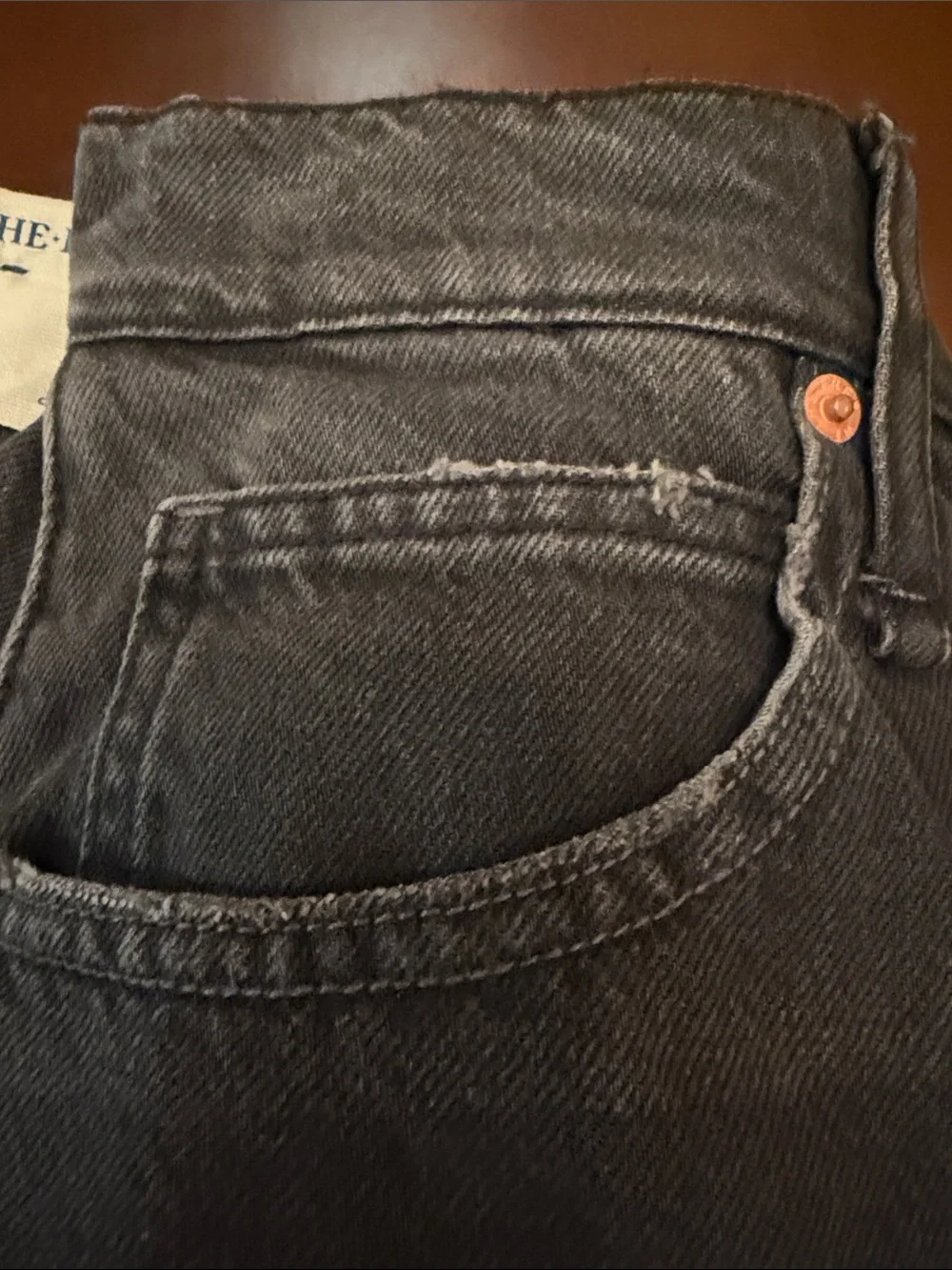 We The Free, boomerang Black Jean Shorts missing one top copper rivet. - Picture 14 of 15